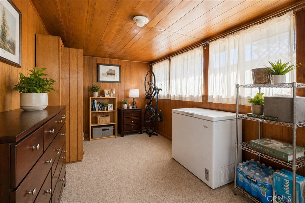 44 N Berkeley Avenue