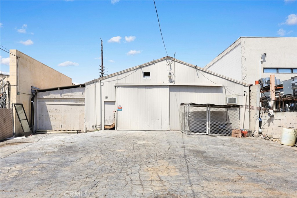 166 W Live Oak Avenue