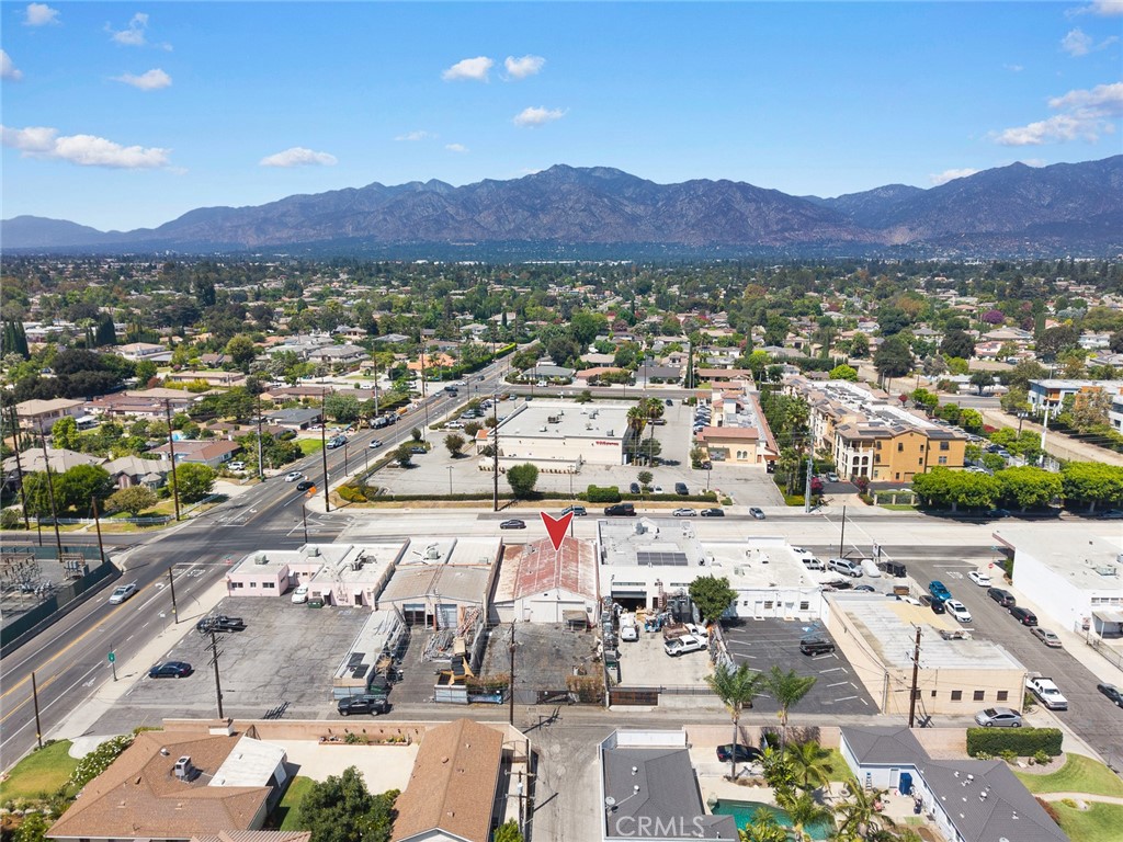166 W Live Oak Avenue