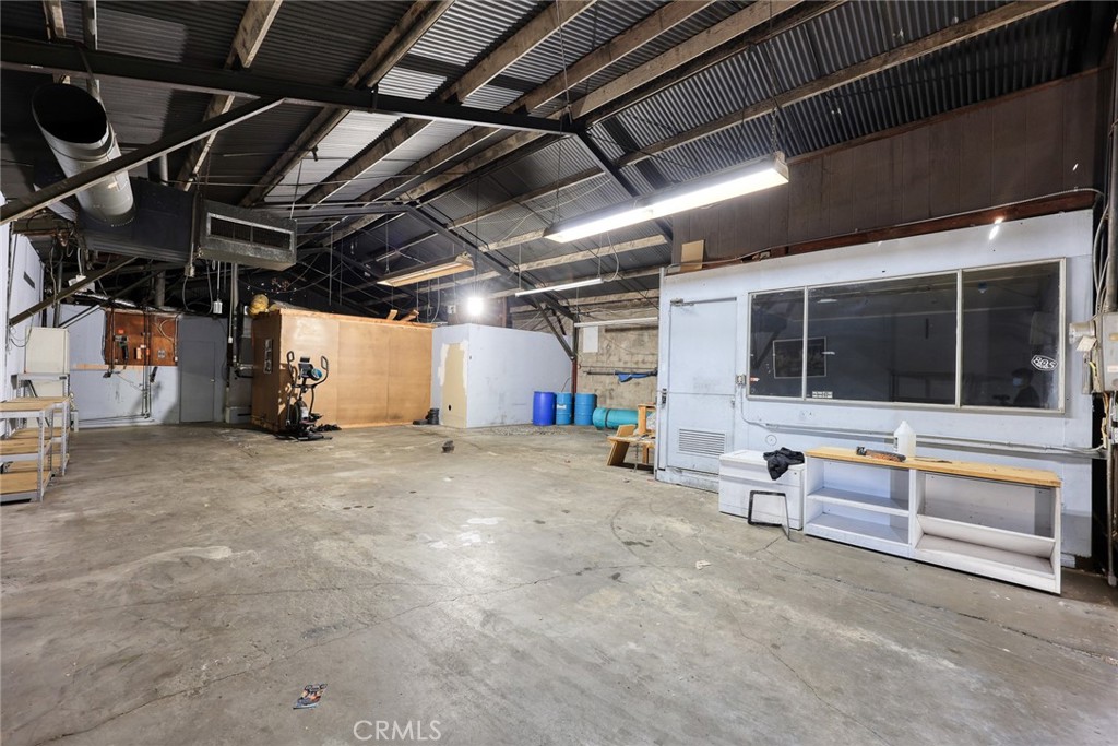 166 W Live Oak Avenue