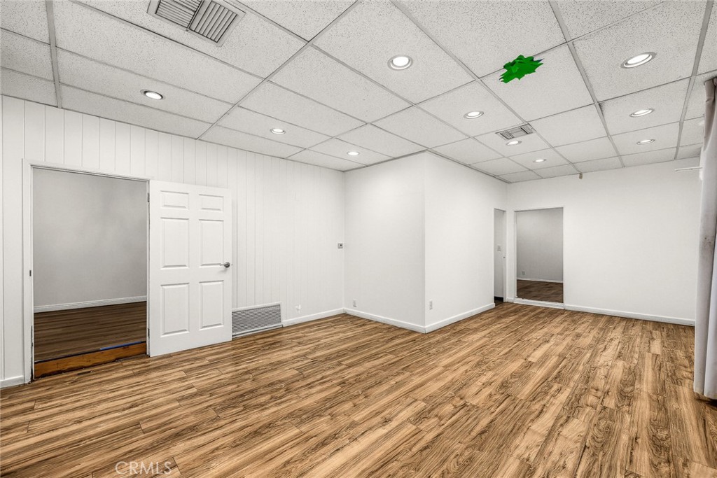 166 W Live Oak Avenue
