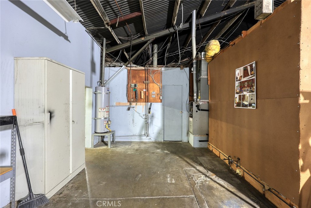 166 W Live Oak Avenue