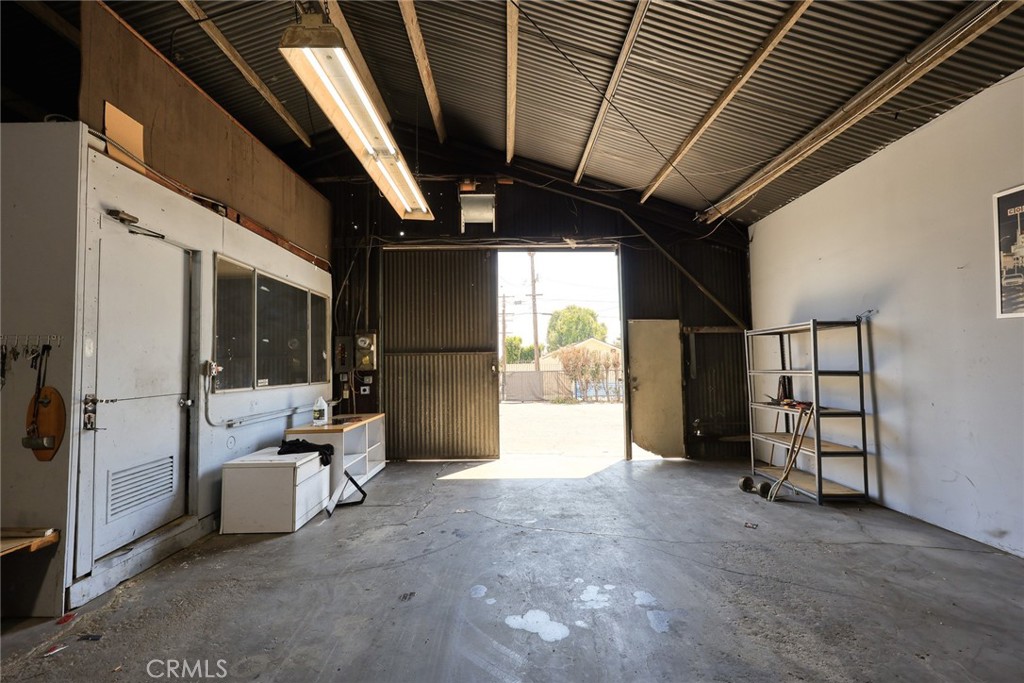 166 W Live Oak Avenue