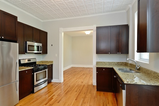 1259 W Fry Street Unit: 2S