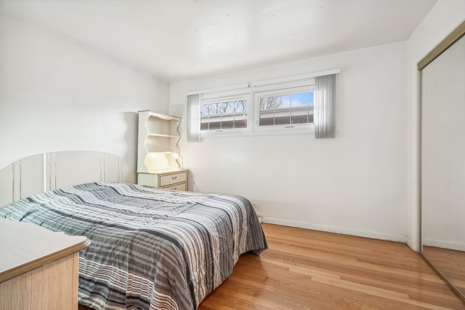 7255 N Keating Avenue