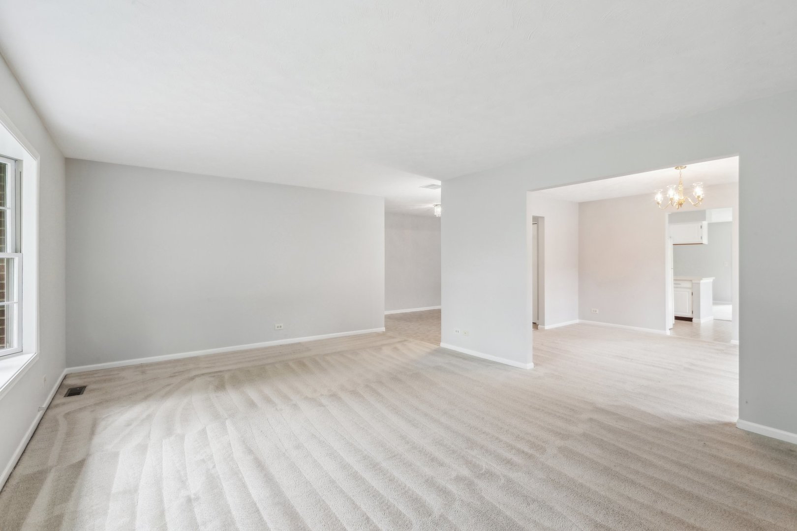 1193 Lynnfield Lane