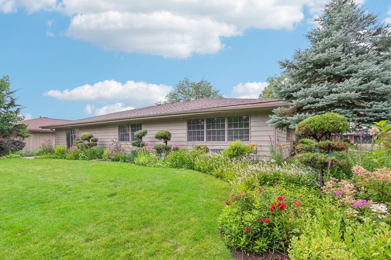 1193 Lynnfield Lane