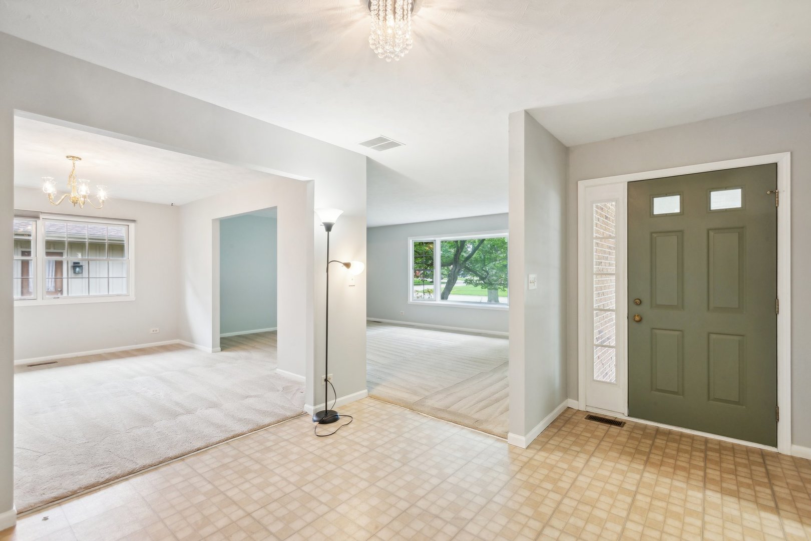 1193 Lynnfield Lane