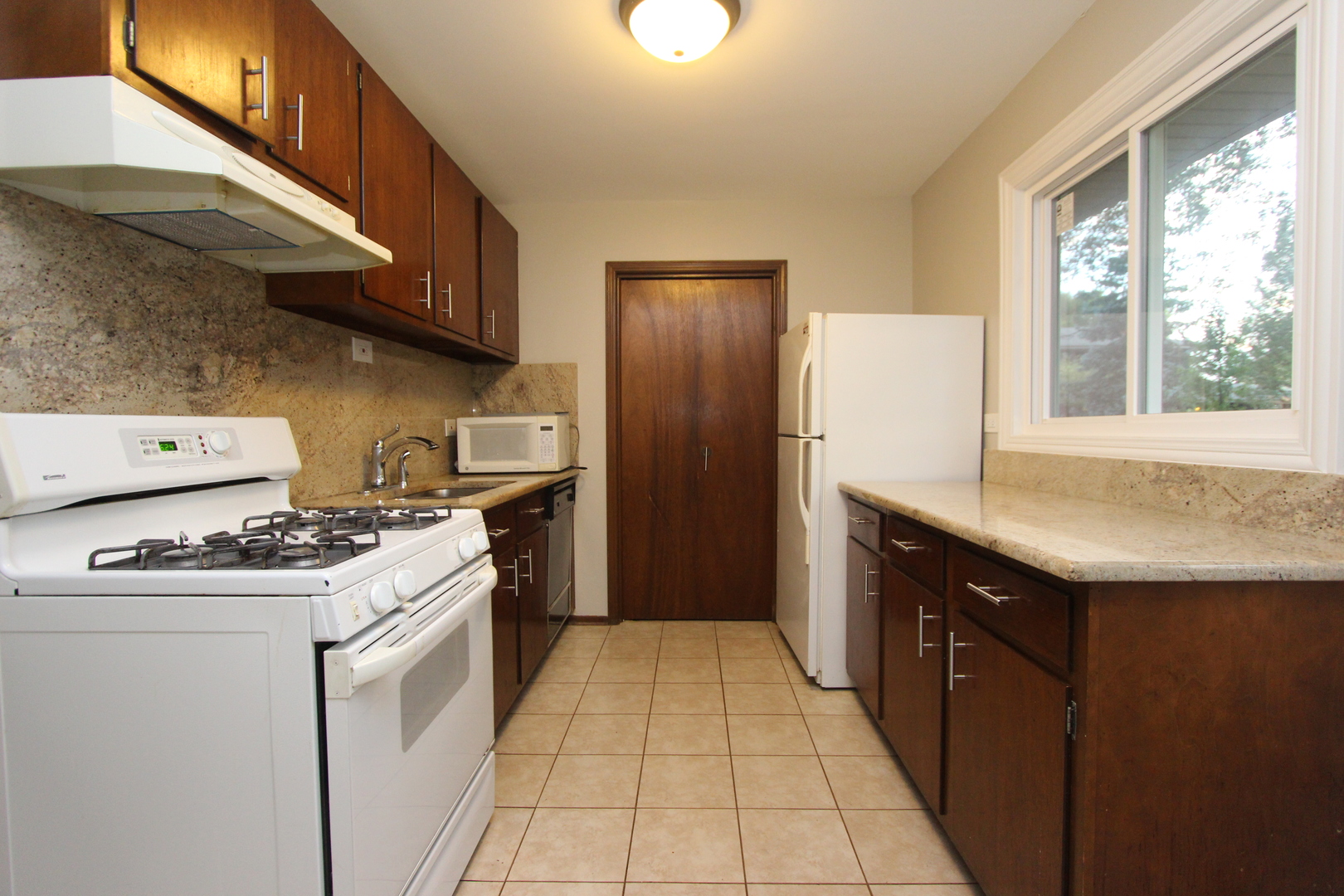 1290 Kingsdale Road