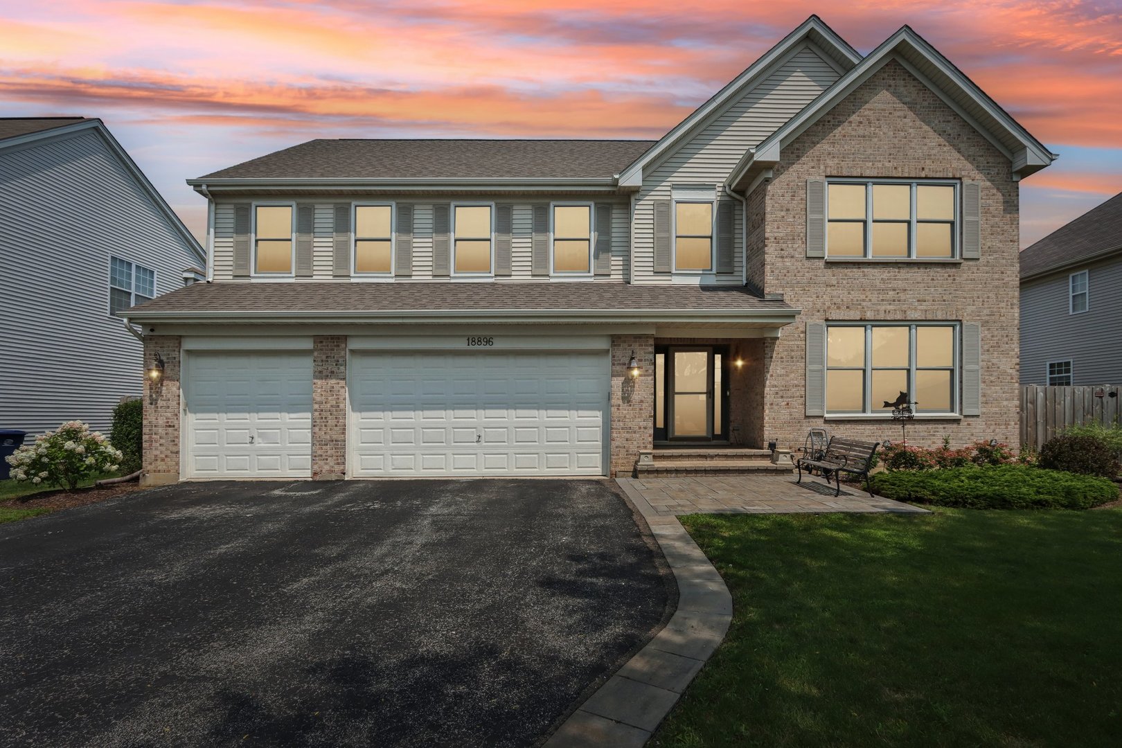 18896 W North Woodale Trail