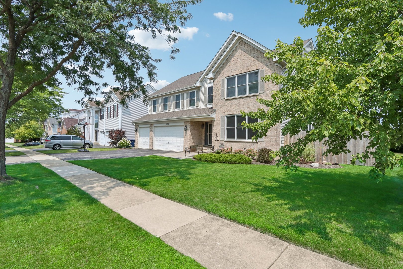 18896 W North Woodale Trail