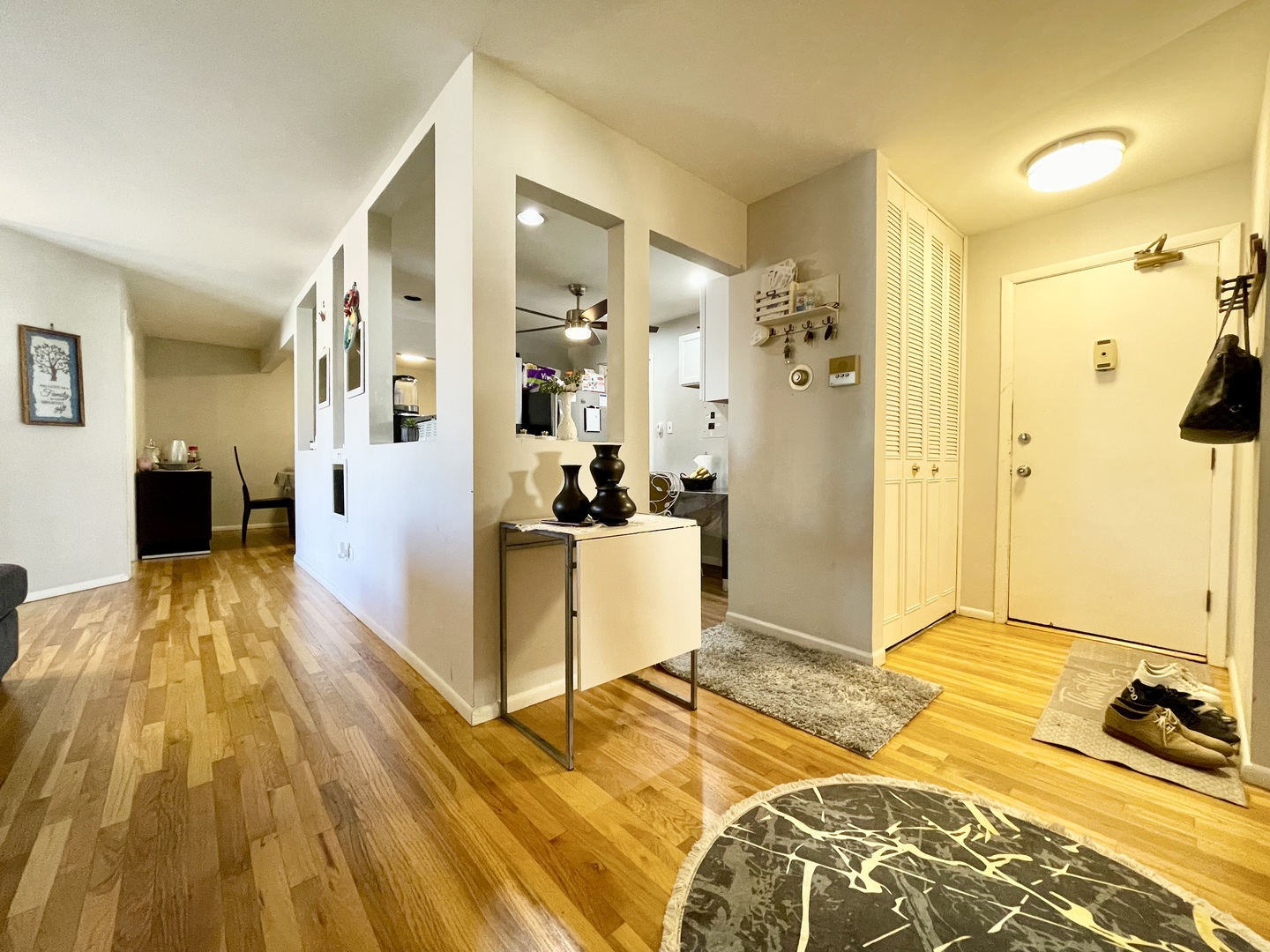 8840 N Western Avenue Unit: 107G