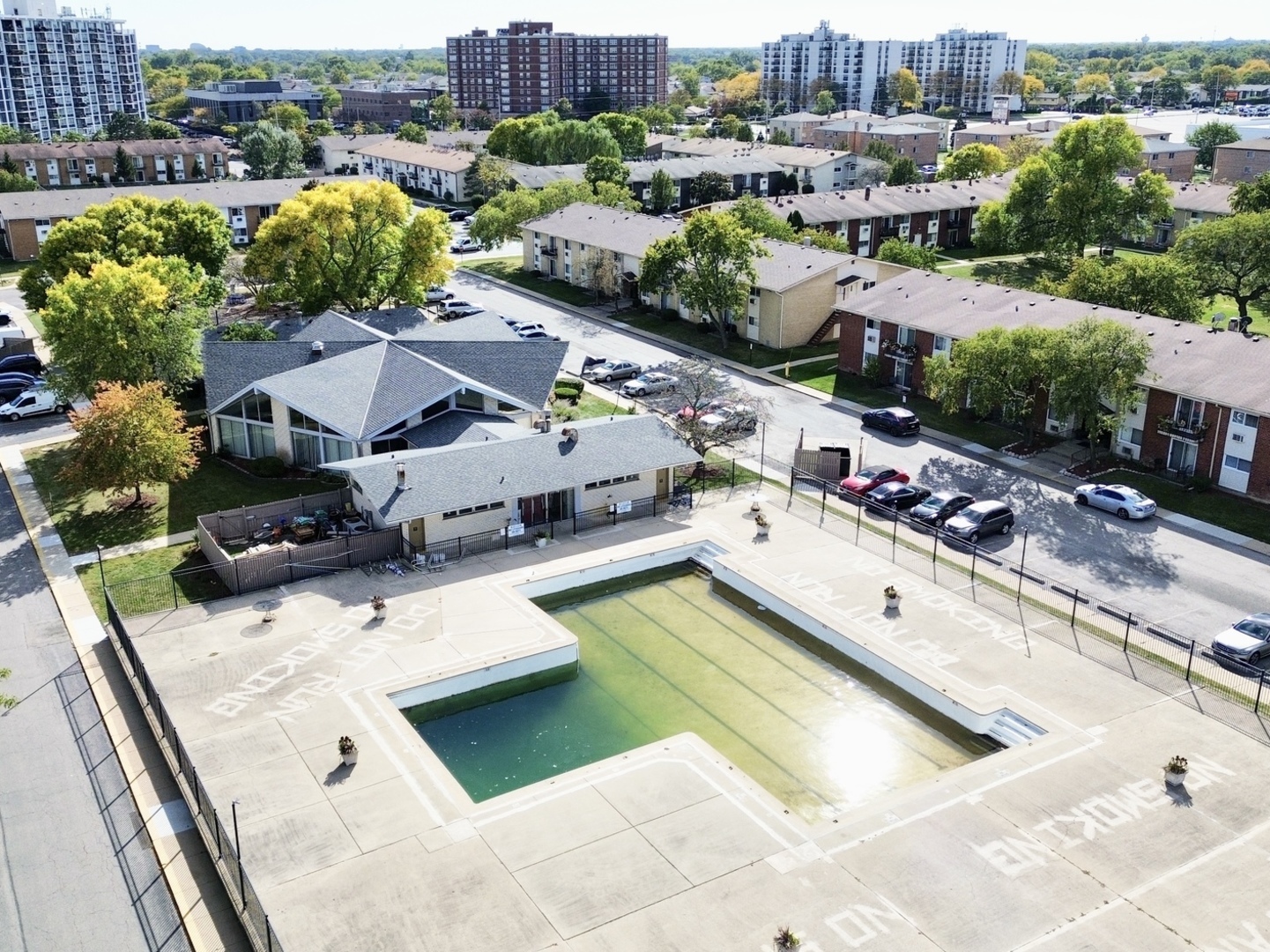8840 N Western Avenue Unit: 107G