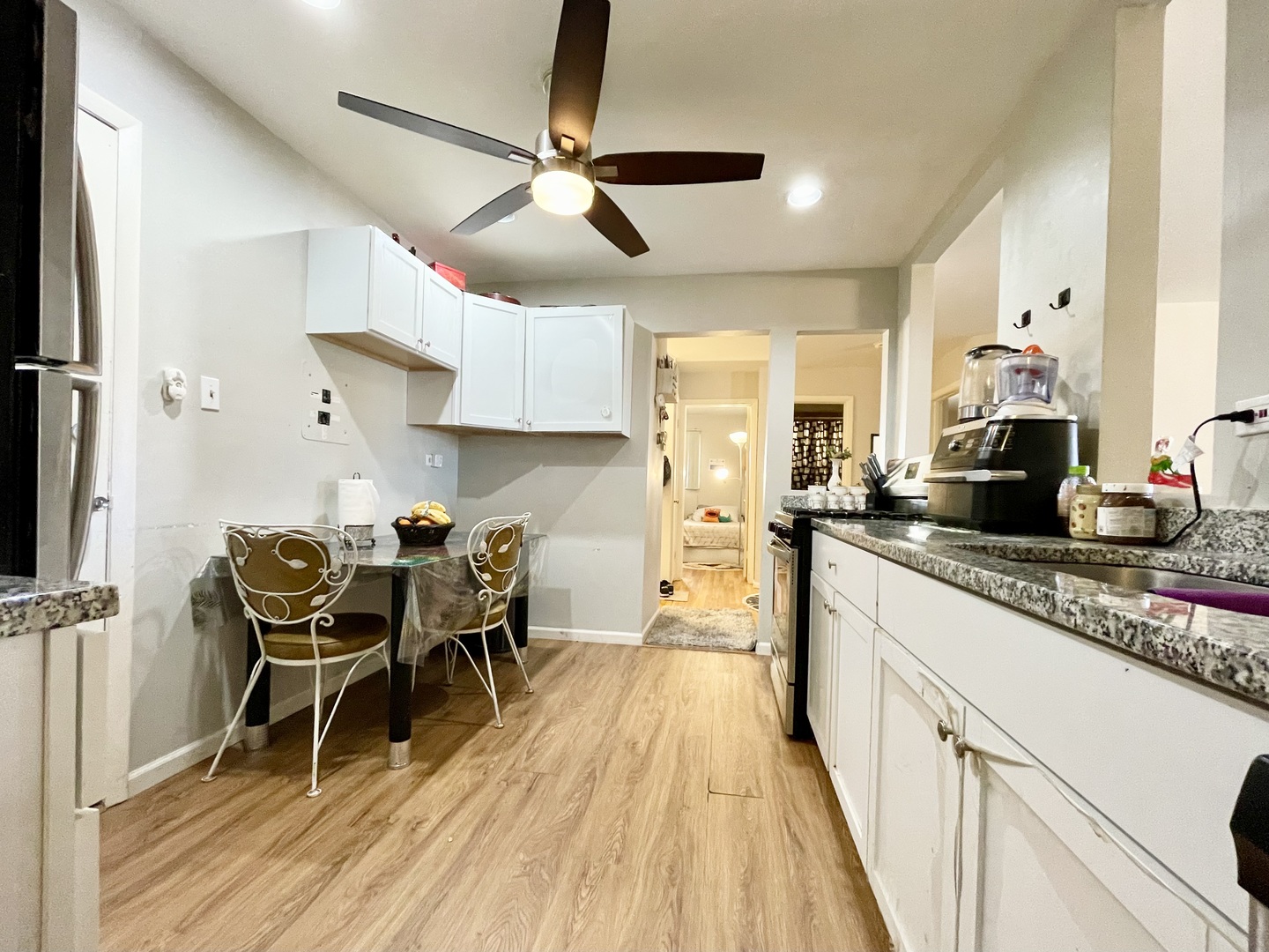 8840 N Western Avenue Unit: 107G