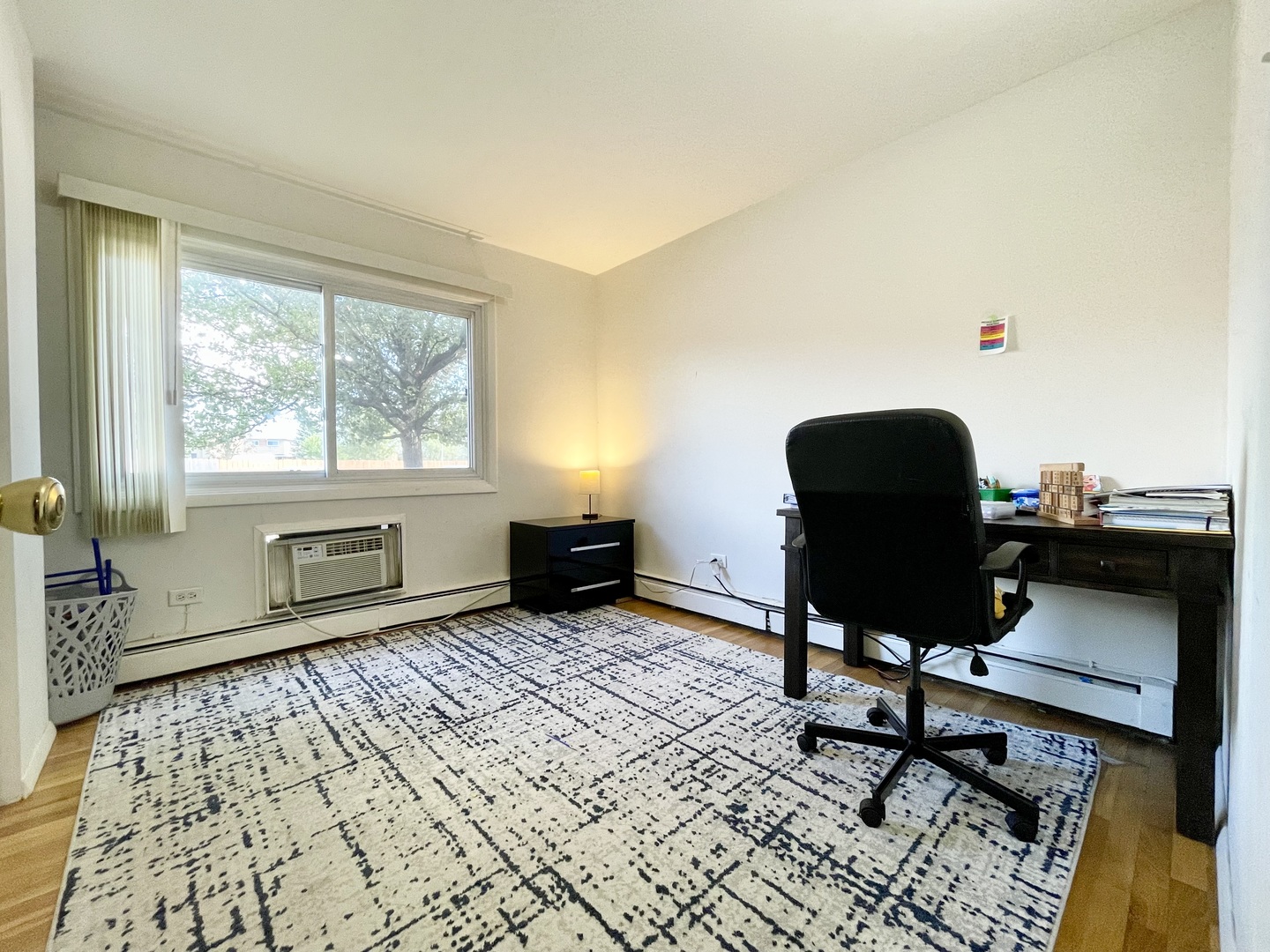 8840 N Western Avenue Unit: 107G