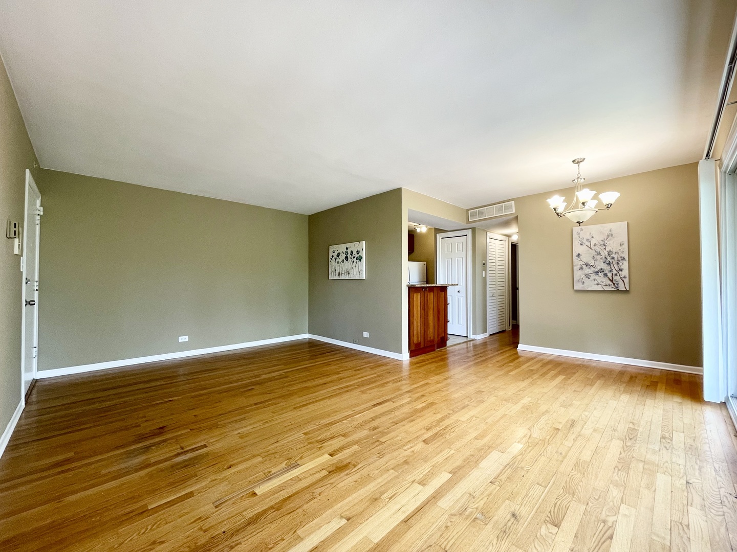 10113 Old Orchard Court Unit: 303