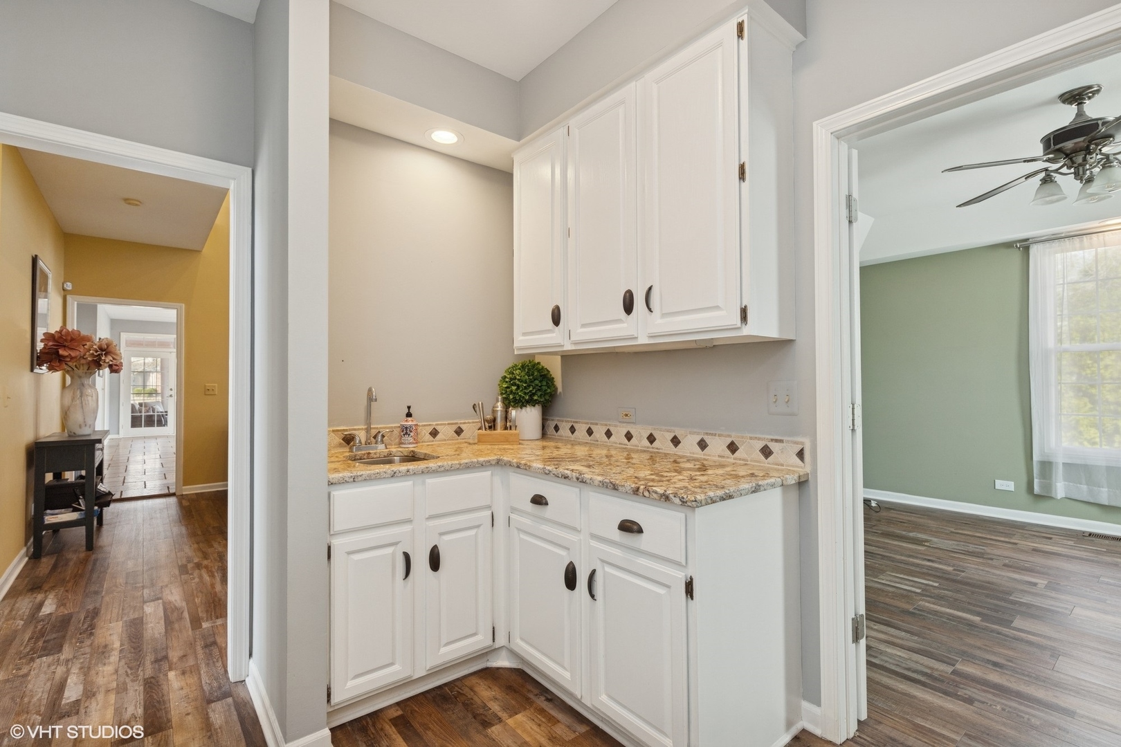 36385 N Field View Drive