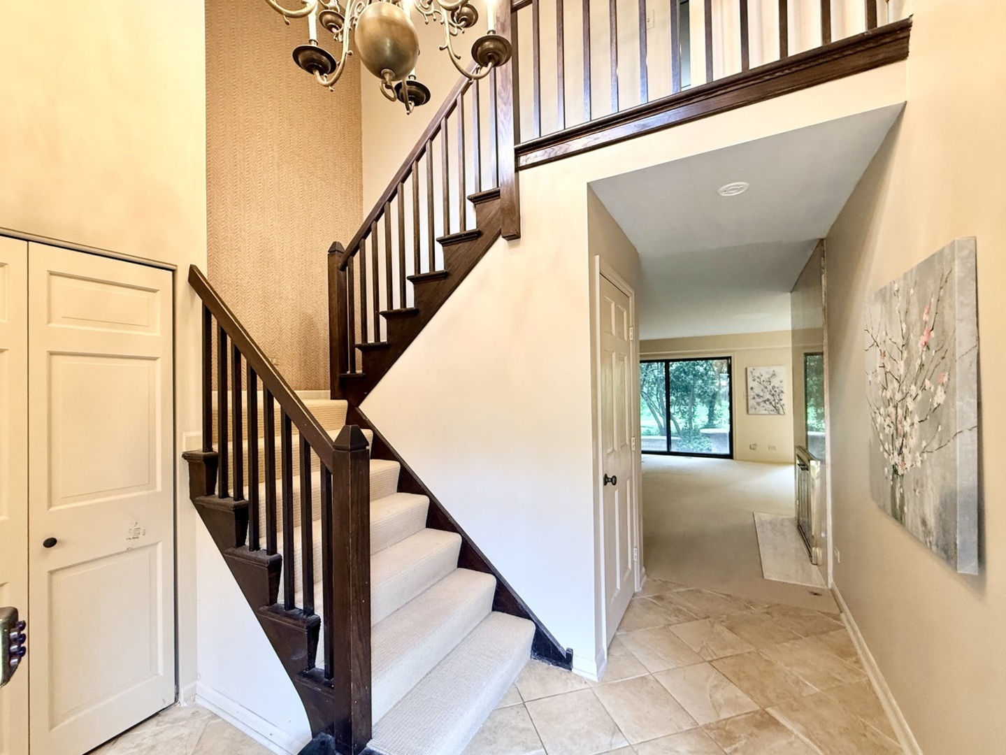 1864 Mission Hills Lane