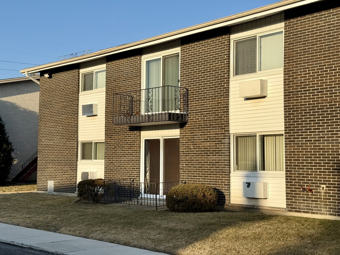 8928 Stevens Drive Unit: 1A