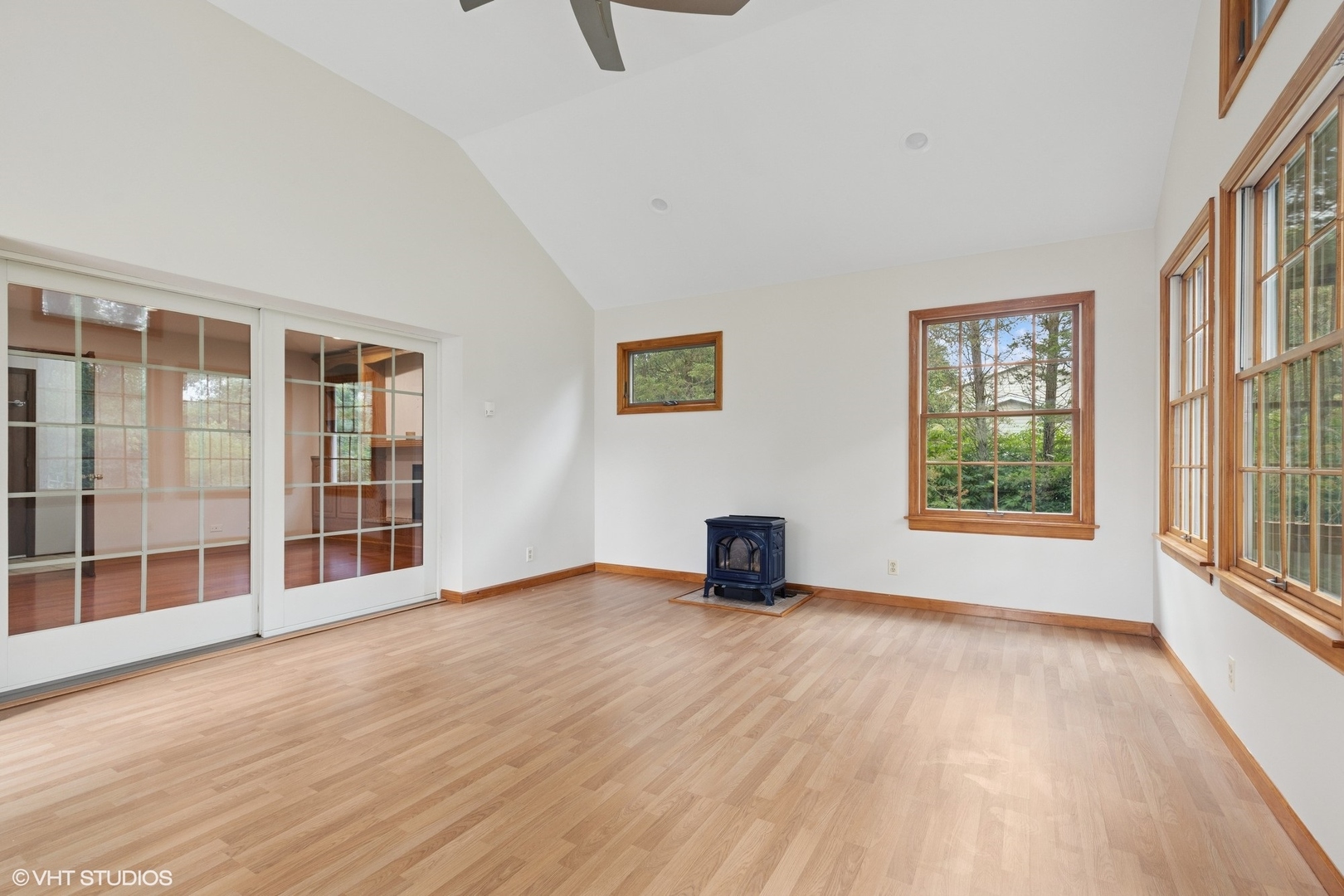 1960 Pinehurst Court
