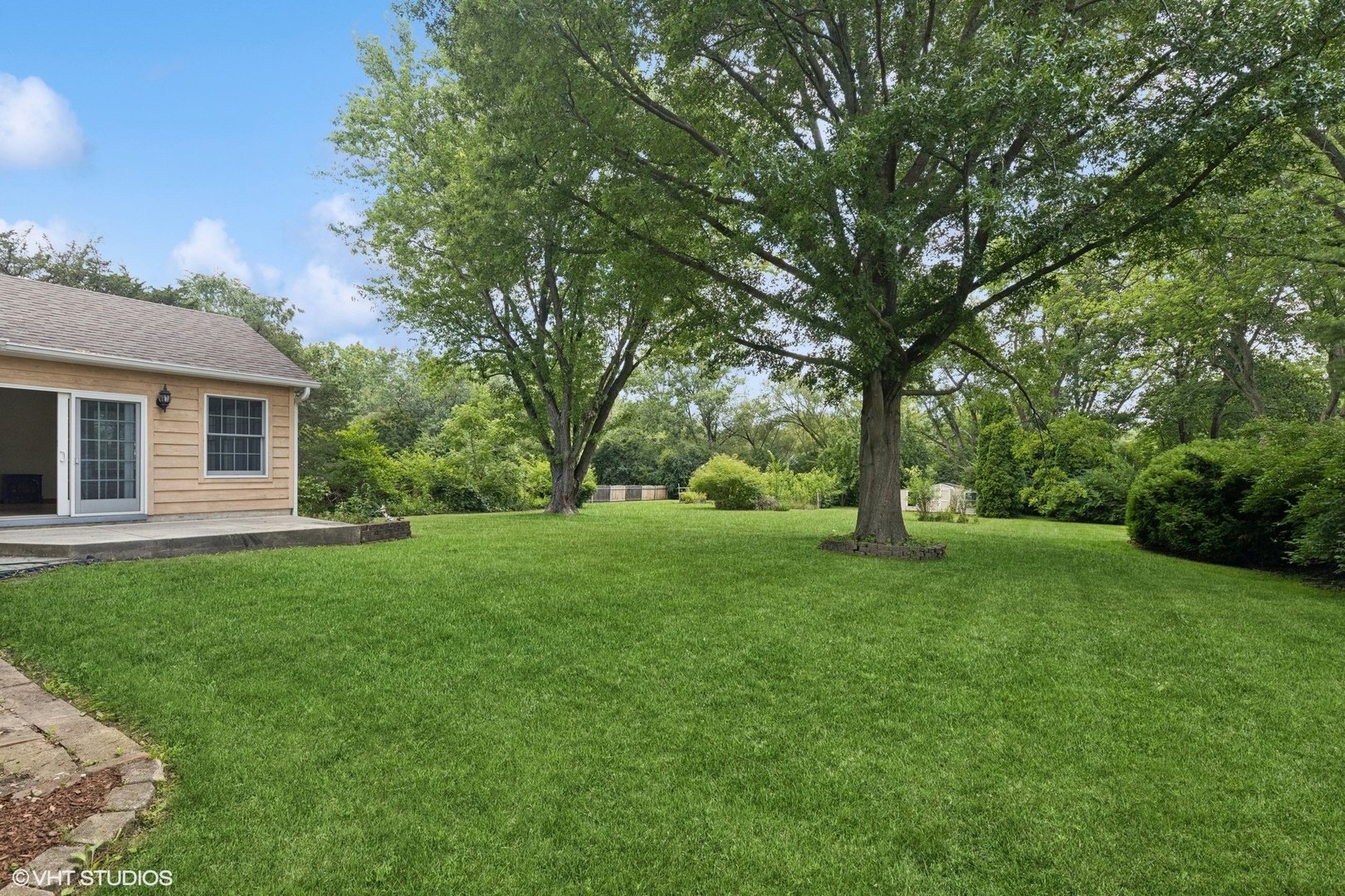 1960 Pinehurst Court