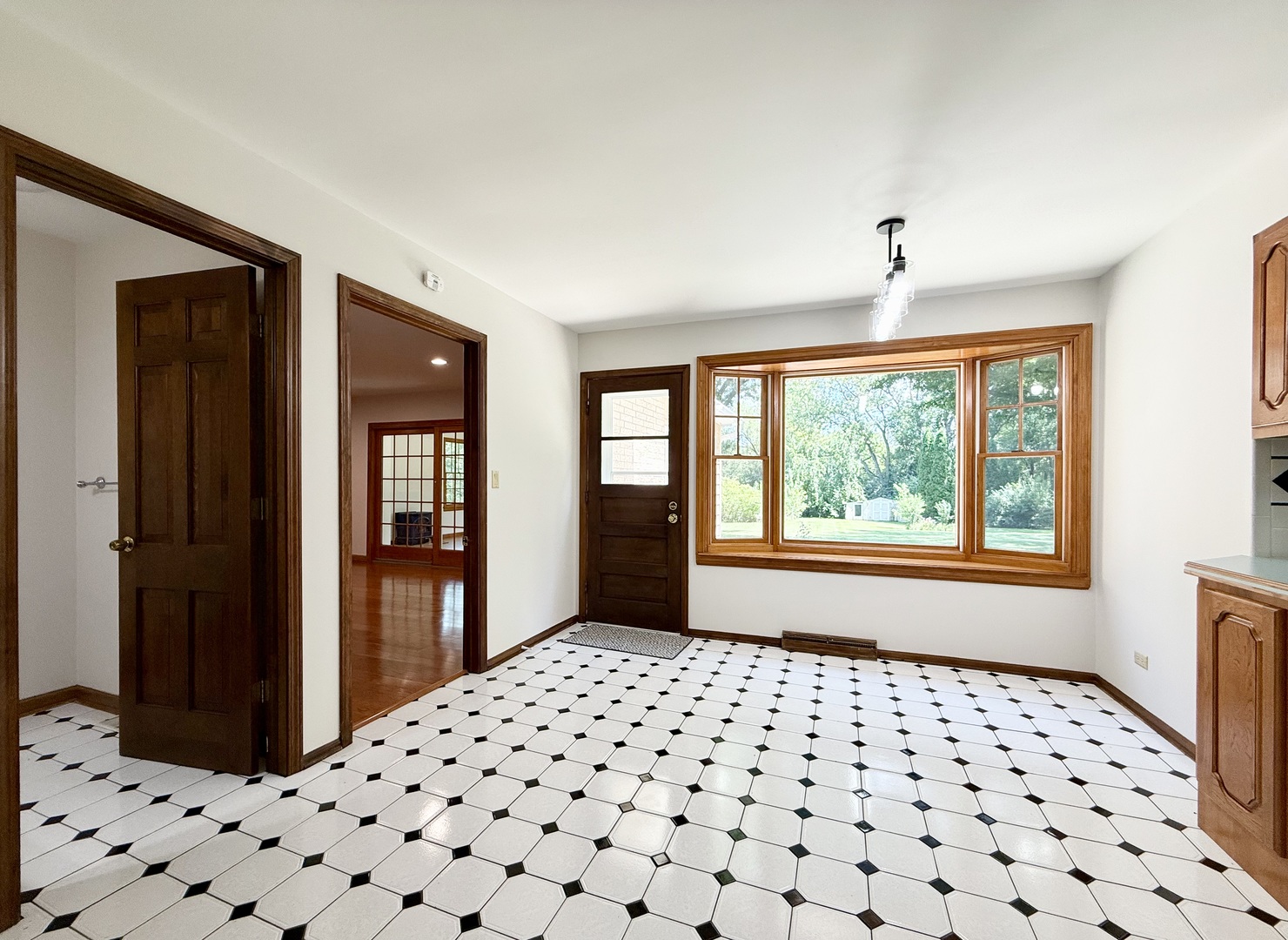 1960 Pinehurst Court