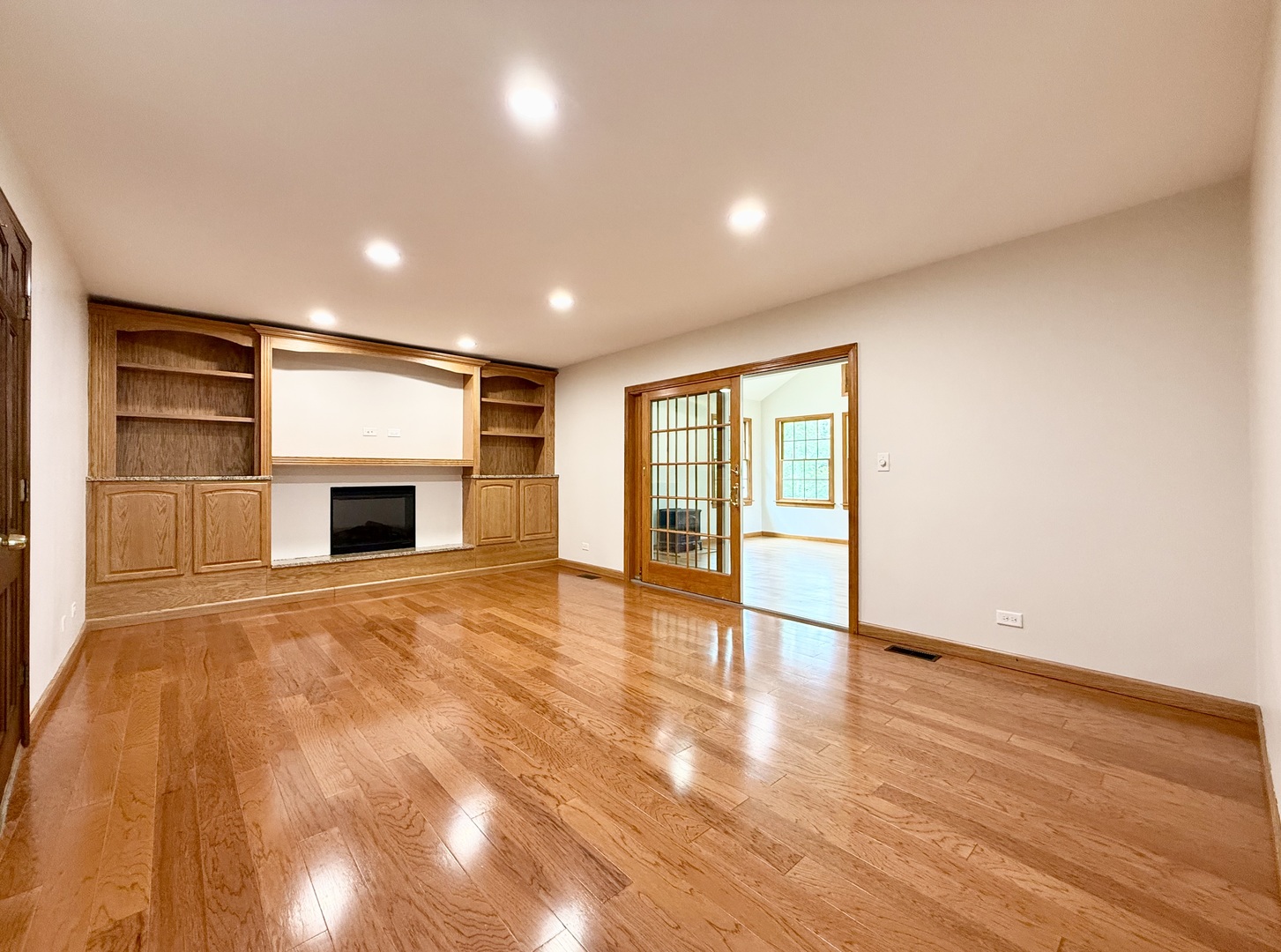 1960 Pinehurst Court