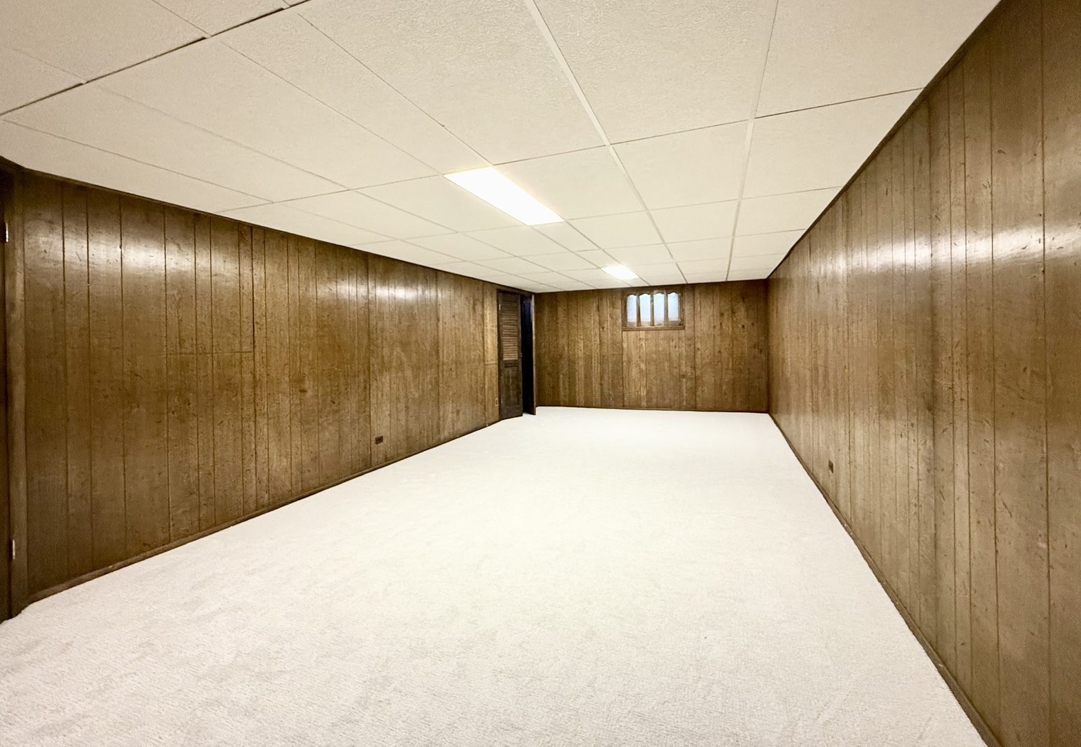 1960 Pinehurst Court