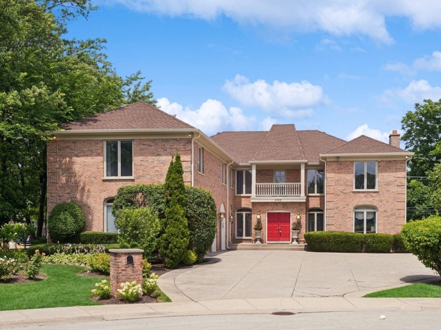 2509 Astor Court