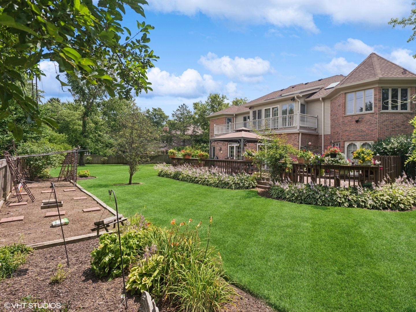 2509 Astor Court