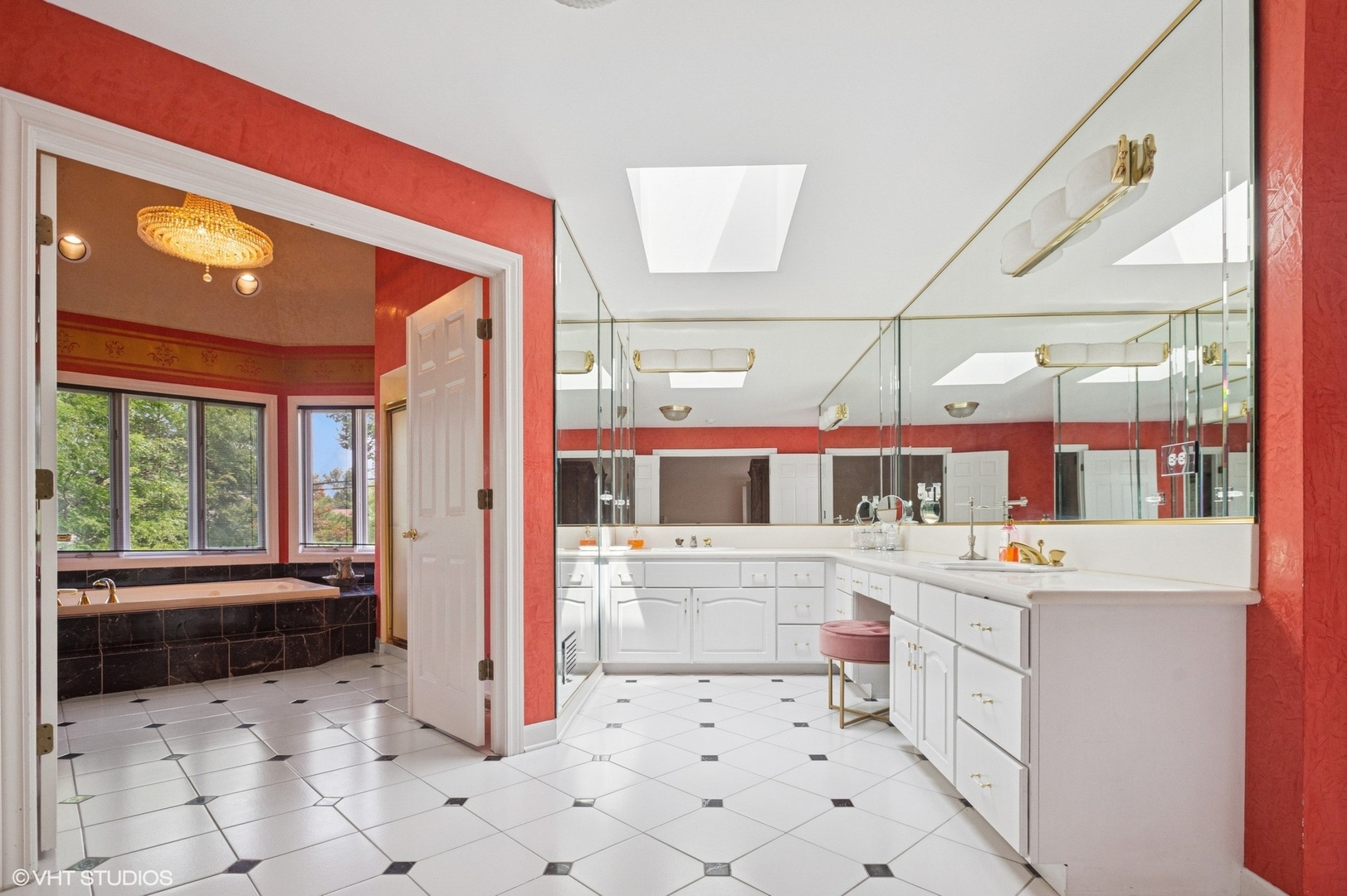 2509 Astor Court