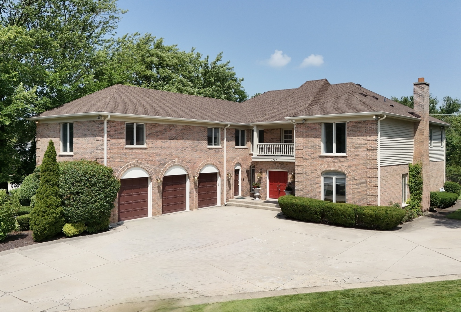 2509 Astor Court