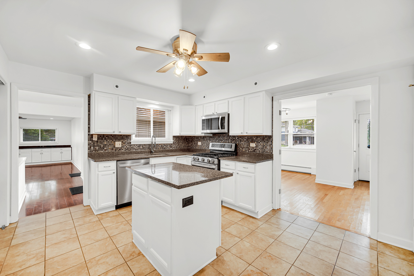 1139 Huber Lane