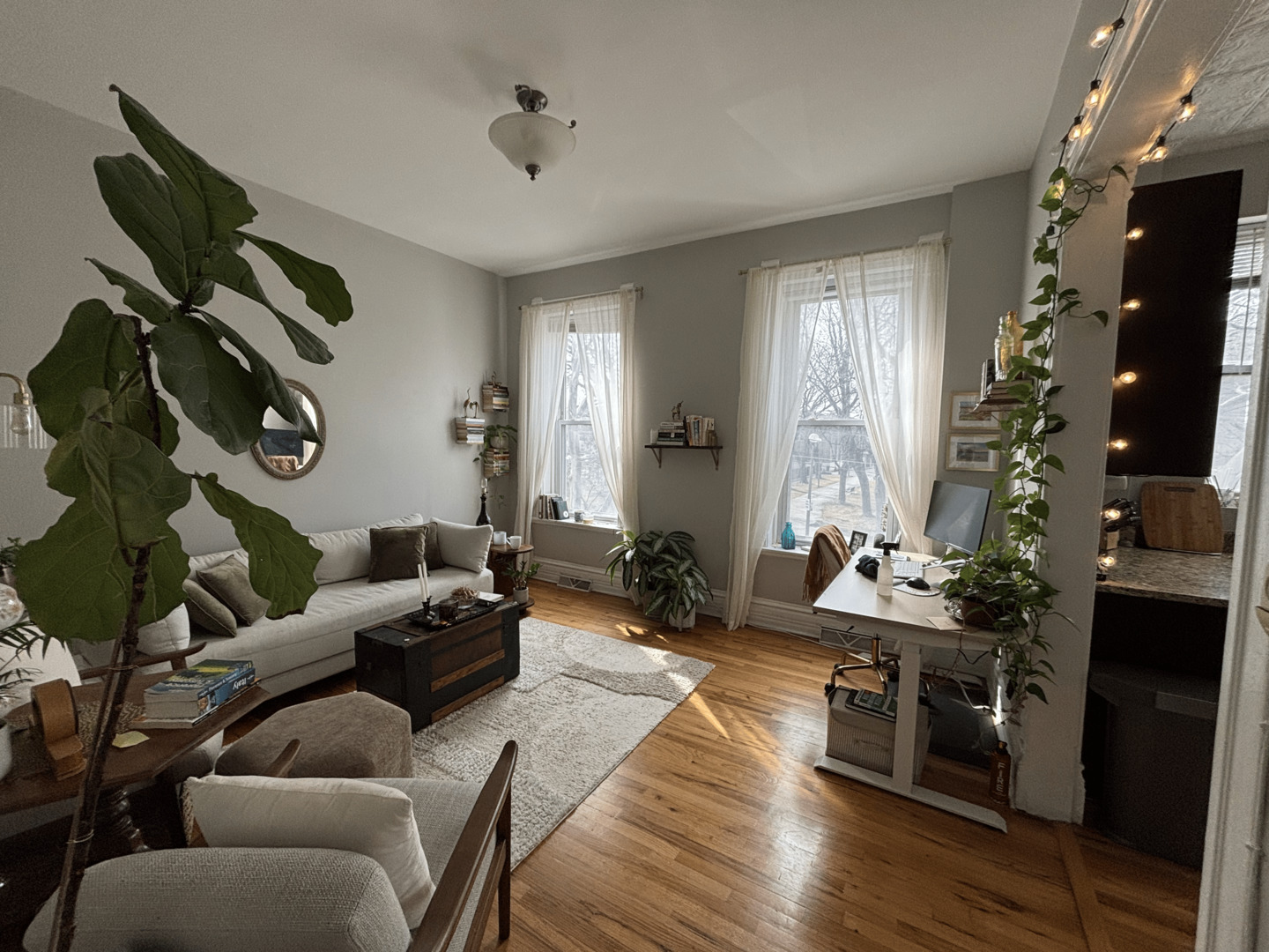 1259 W Fry Street Unit: 2S