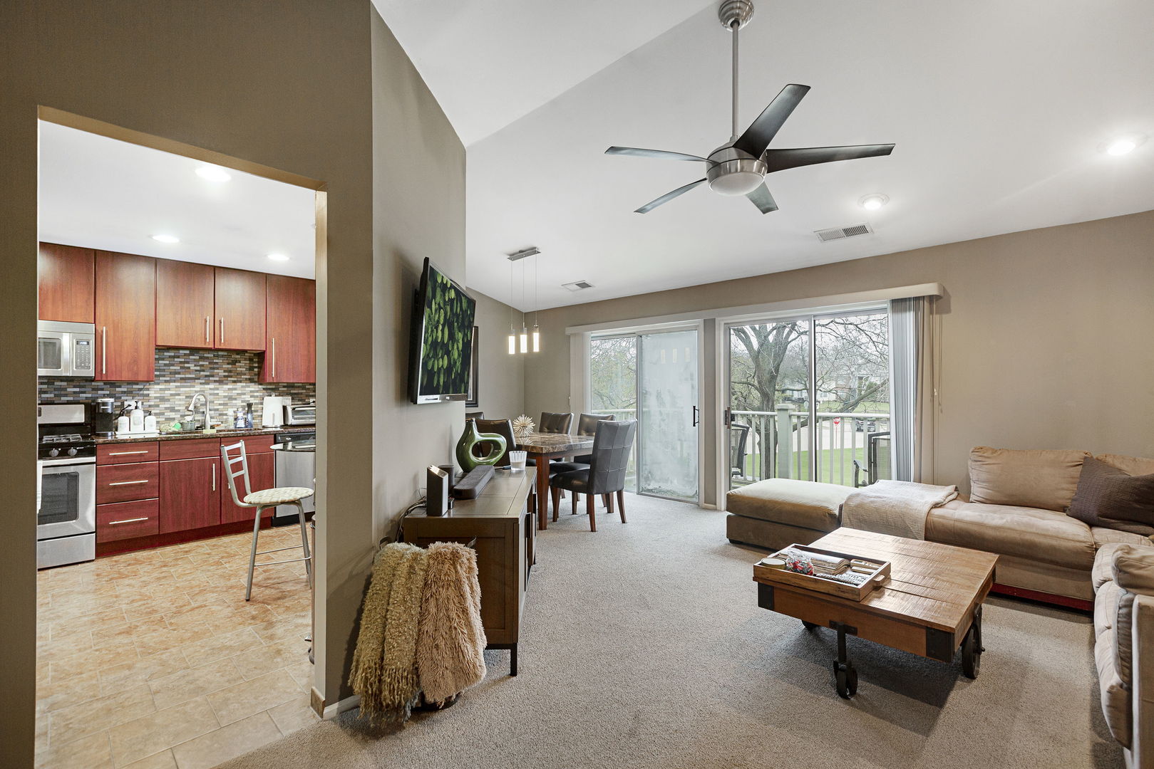 1602 Hadley Court Unit: C2