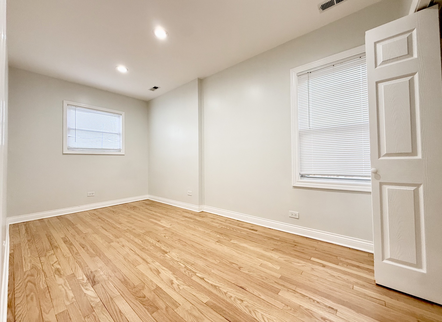 5307 N Central Avenue Unit: 1