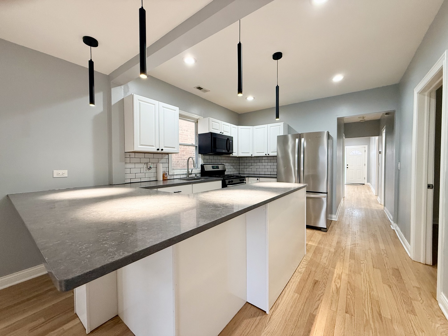 5307 N Central Avenue Unit: 1