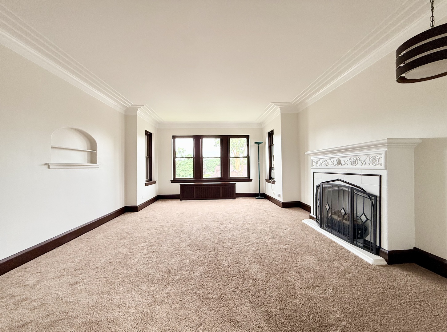 615 E Golf Road Unit: 2