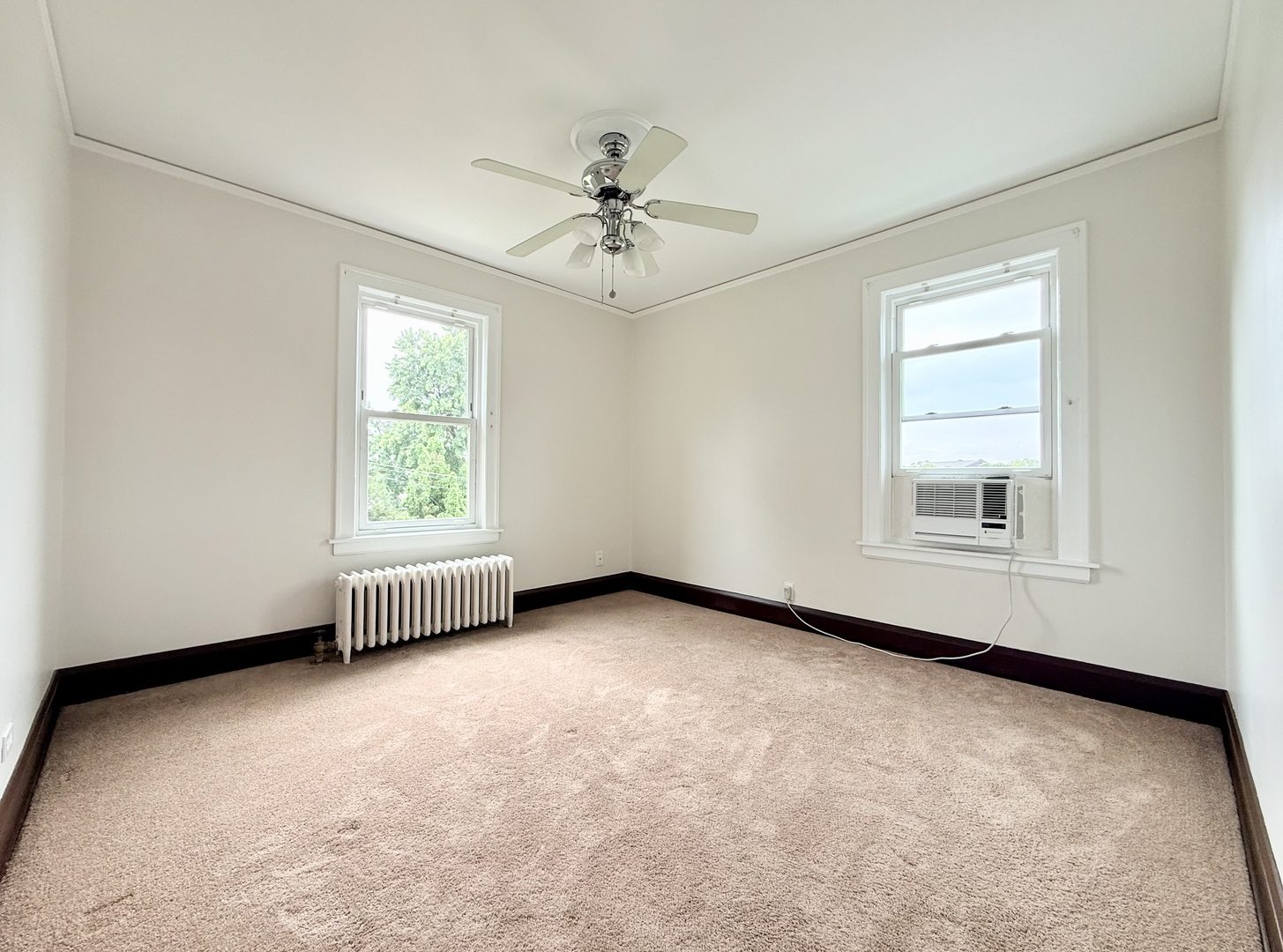 615 E Golf Road Unit: 2