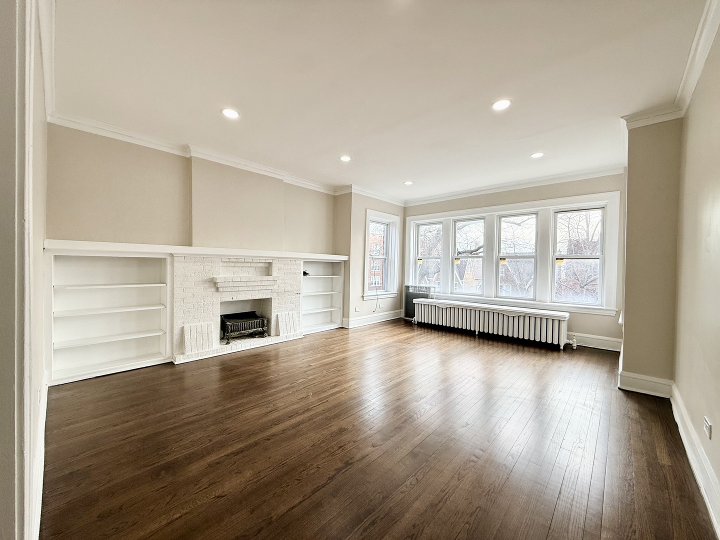 5536 N Spaulding Avenue Unit: 1