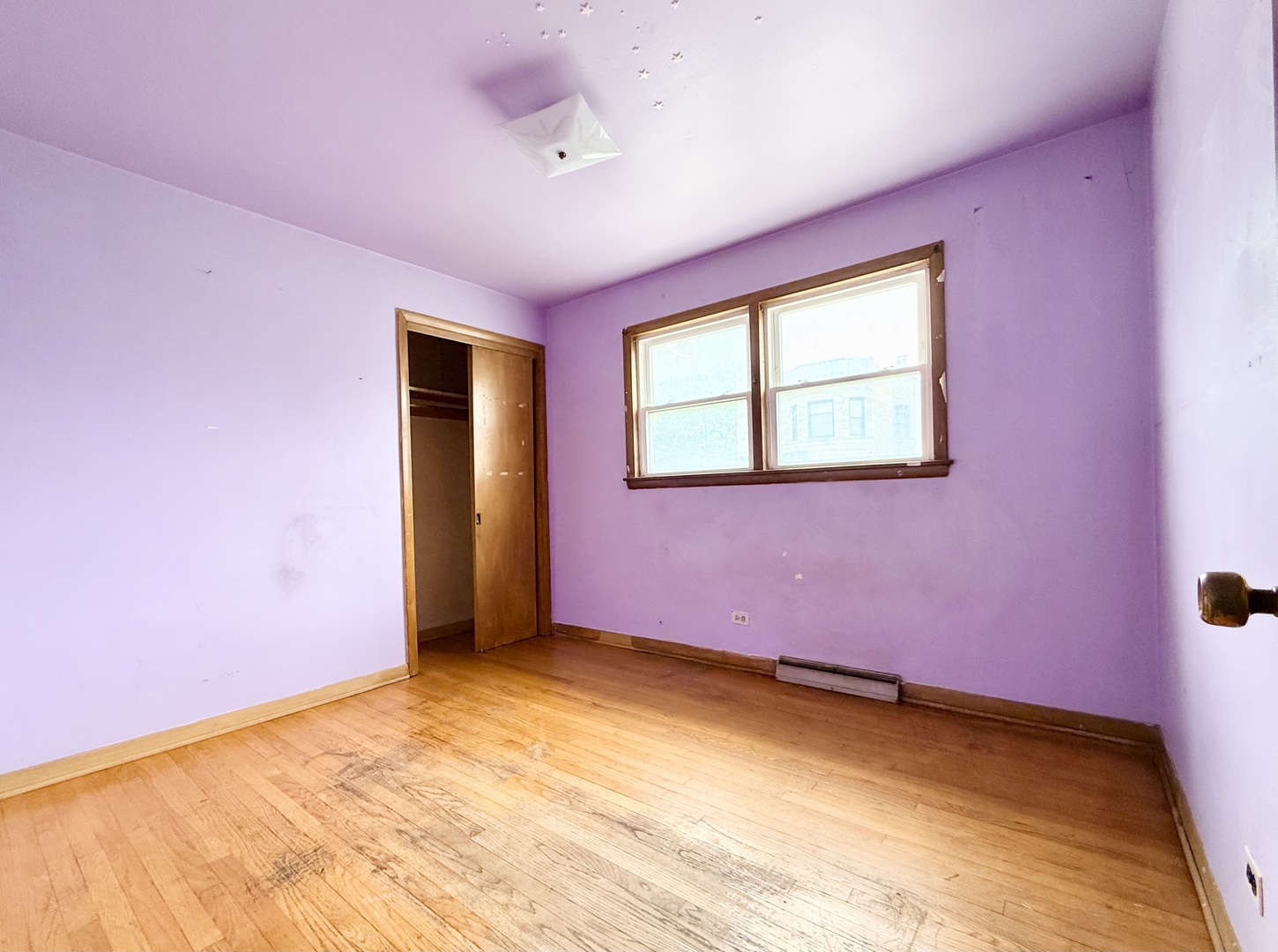3400 W Shakespeare Avenue