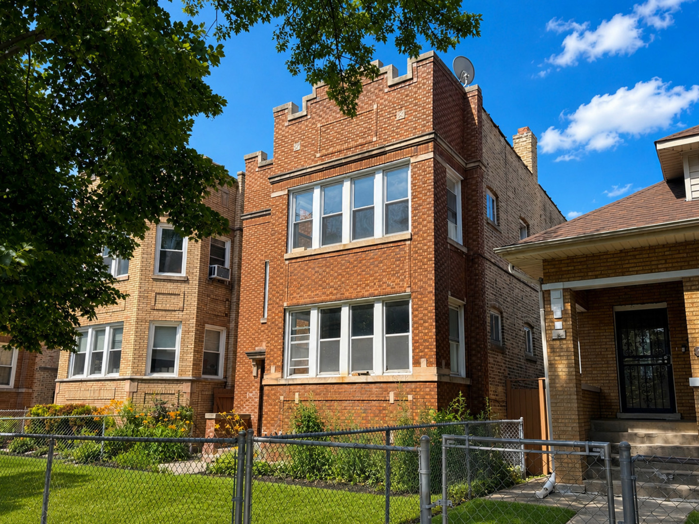 5536 N Spaulding Avenue Unit: G