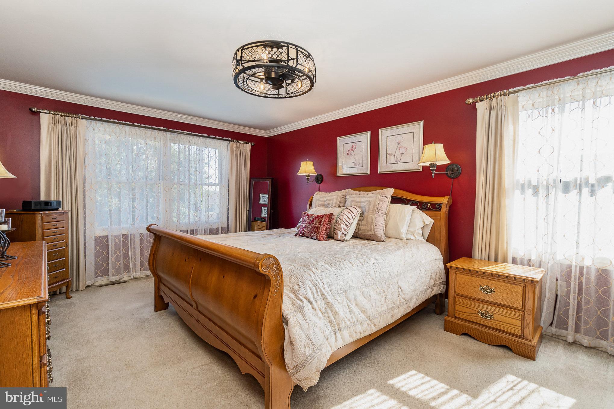 6111 Wallingford Way