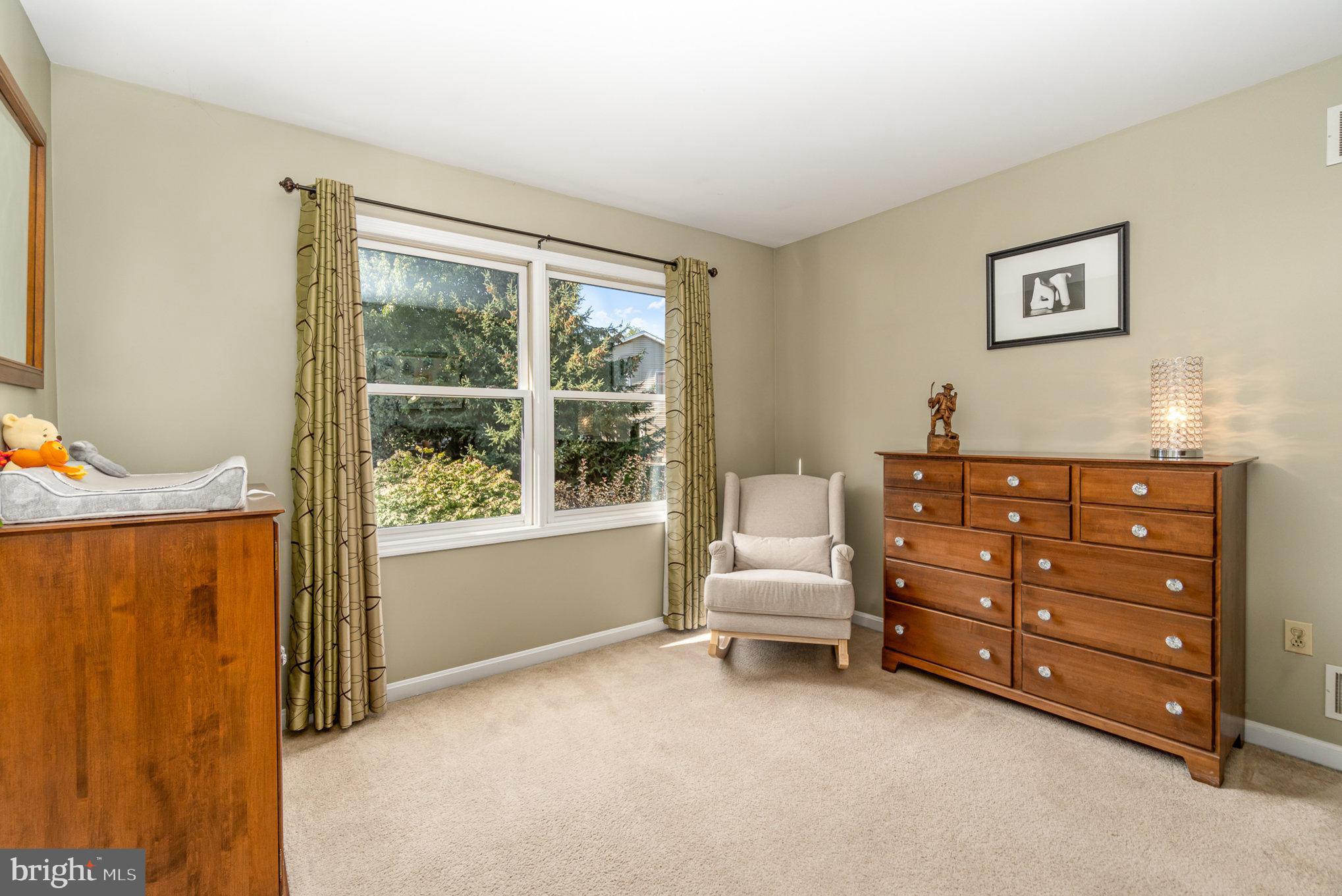 6111 Wallingford Way
