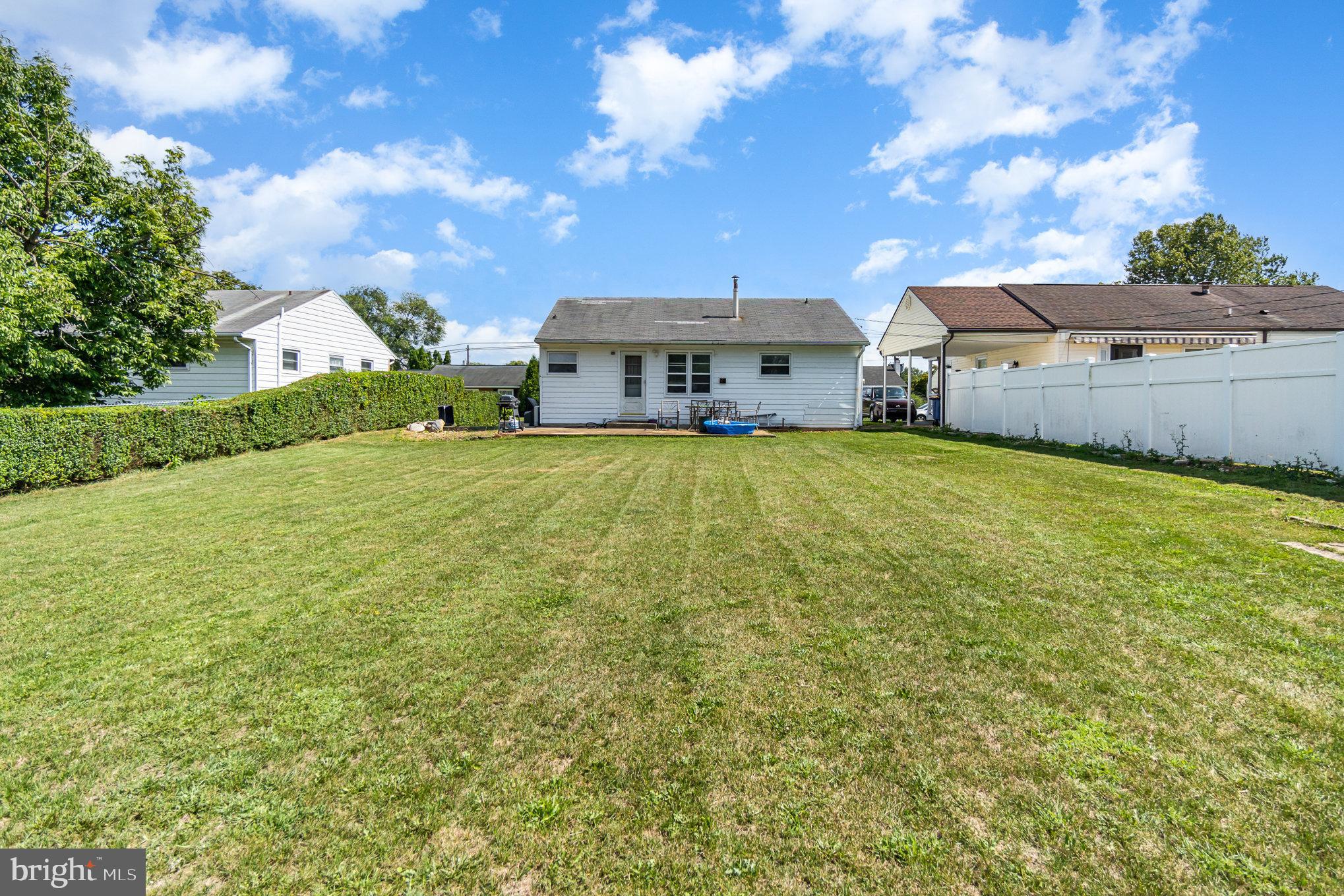 1300 Strafford Rd