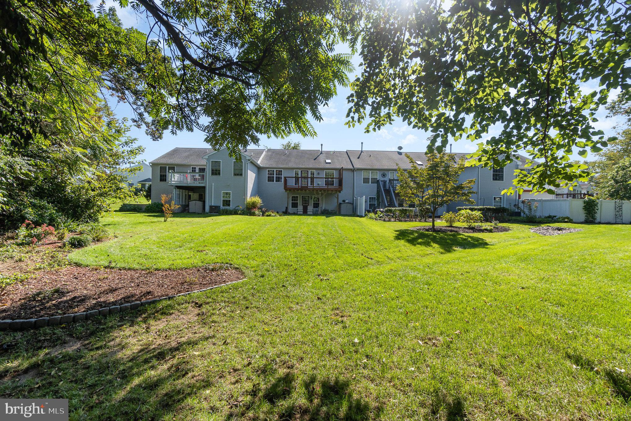 38 Tunbridge Ln