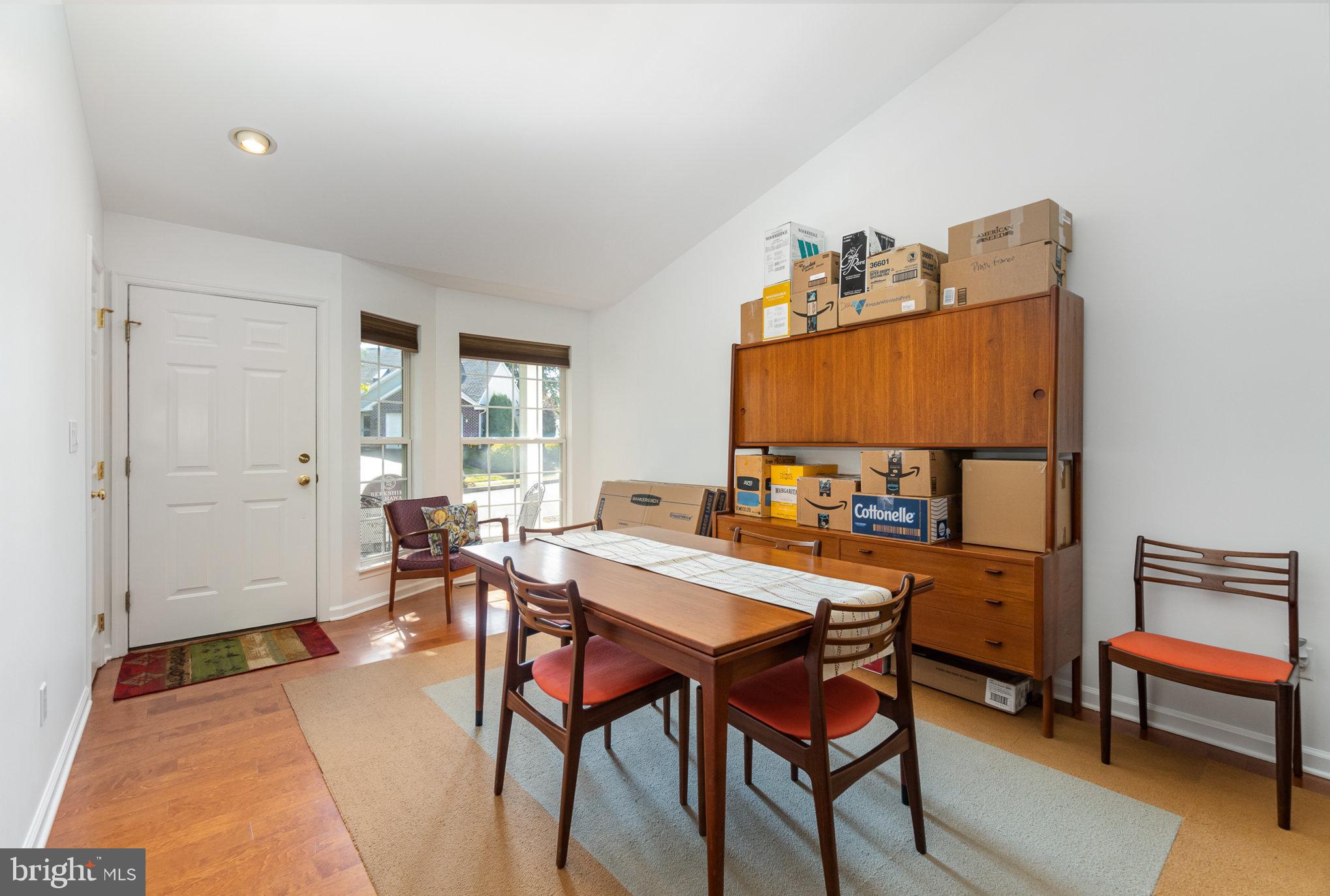 38 Tunbridge Ln
