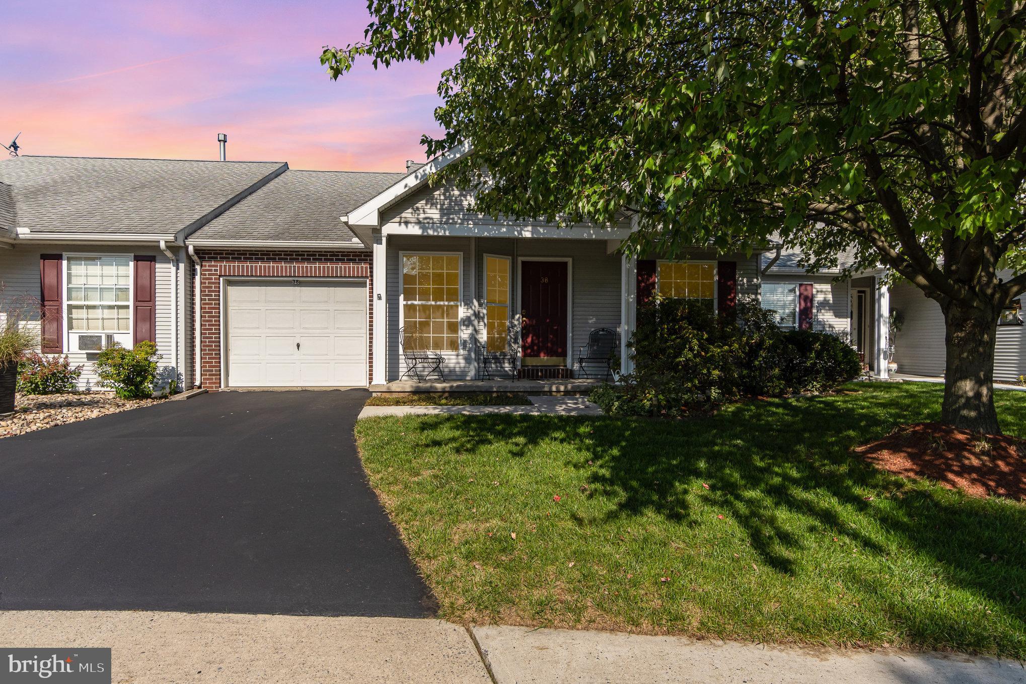 38 Tunbridge Ln