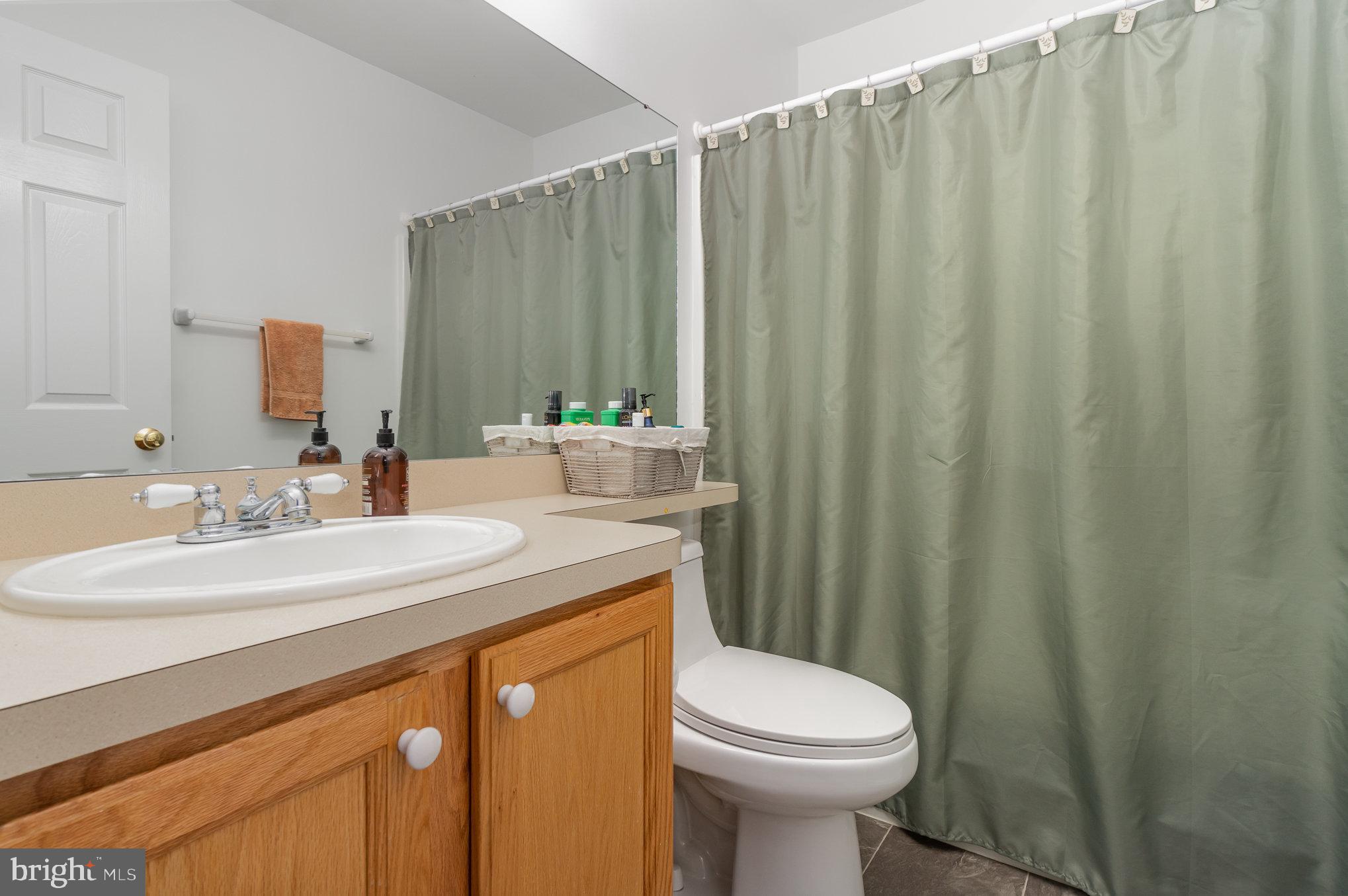 38 Tunbridge Ln
