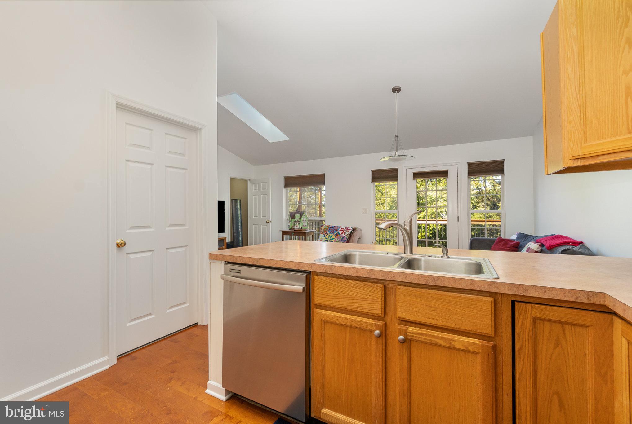38 Tunbridge Ln